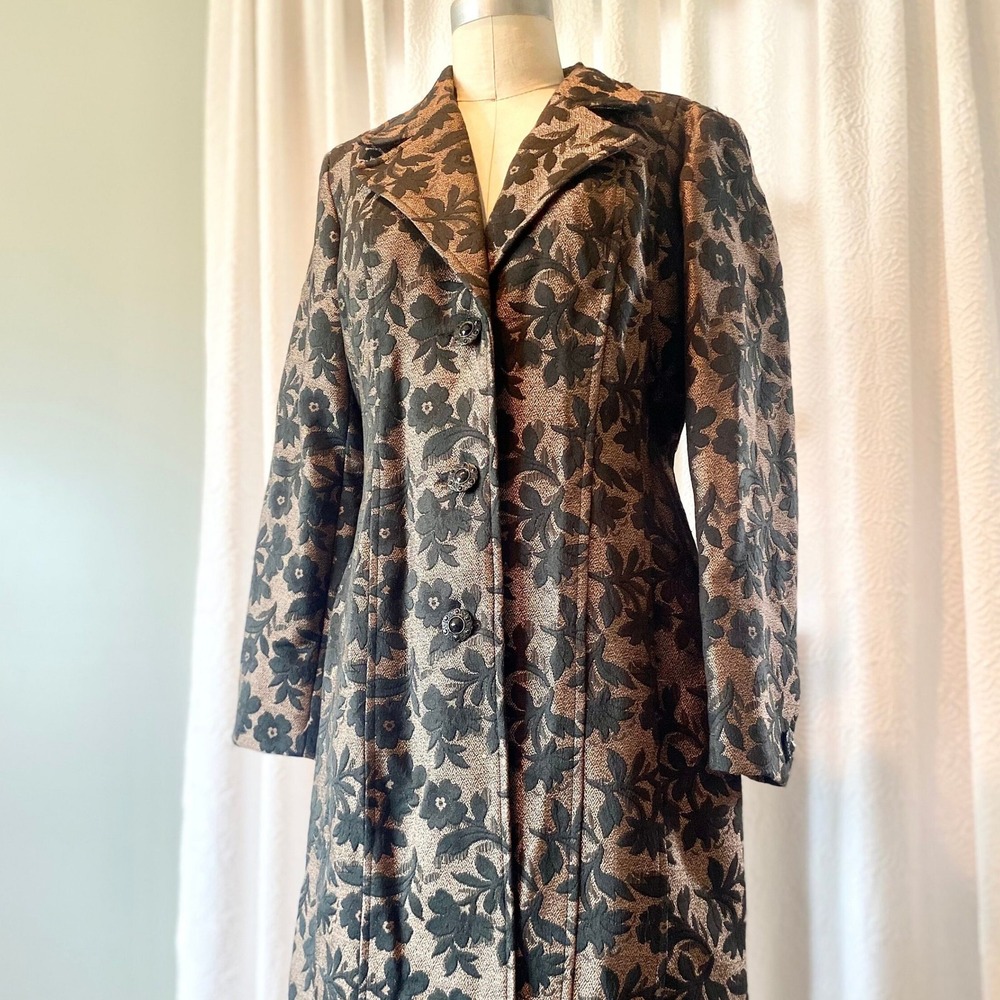 Vintage Brocade Trench Coat, Black Copper Metallic Floral, Size 12 - Picture 5 of 11